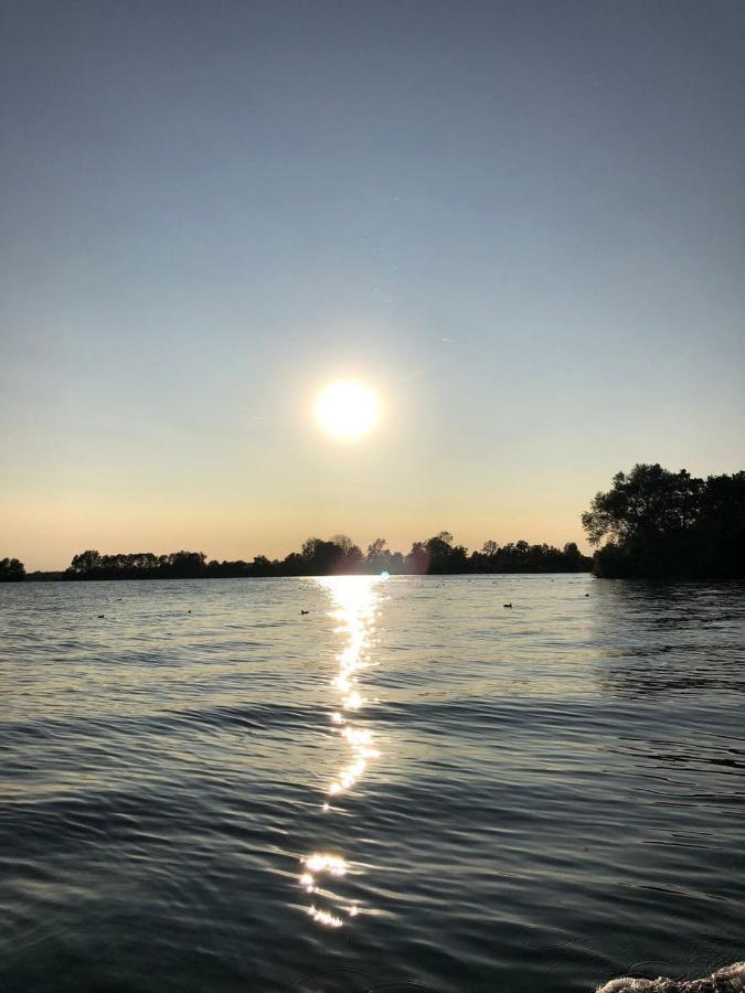 My Tiny Bliss Vinkeveense Plassen Zewnętrze zdjęcie